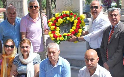 Adnan Süvari?yi Saygı ile Anıyoruz