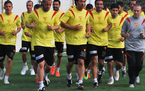 İzmir?de Kampa Devam