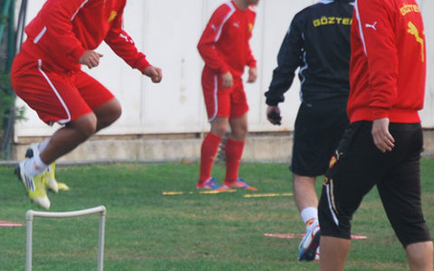 Onur takımdan ayrı çalıştı