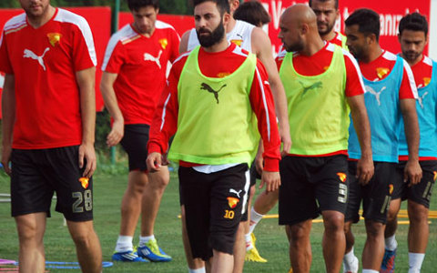 Hakan ve Mithat Çalışmalara Başladı