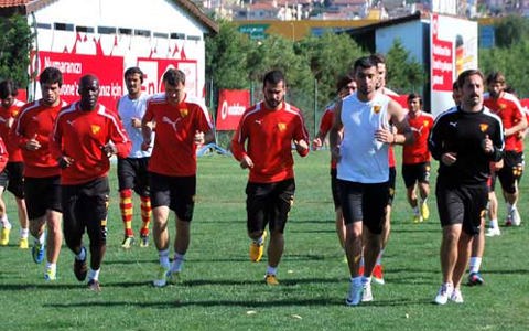 Göztepemiz T.Linyitspor Maçını Bekliyor