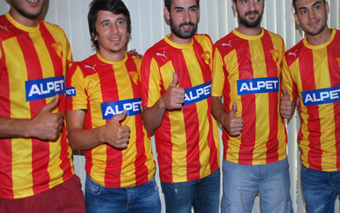 Göztepemiz?de İmza Şov