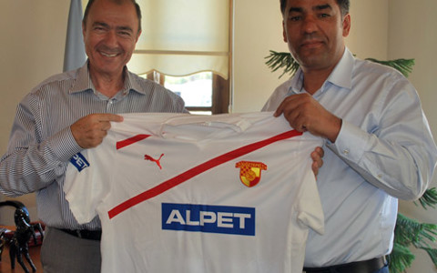 Urla Belediye Başkanını Makamında Ziyaret Ettik
