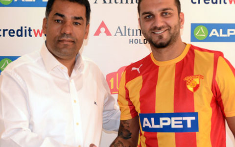 Cihan Yılmaz İmzaladı