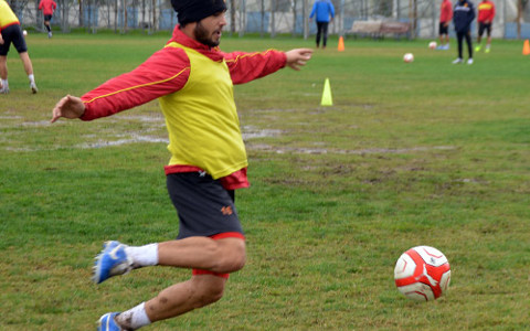 Halil Forma Giyemeyecek