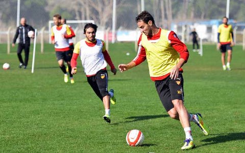 Osman Fırat Takımla Çalışmalara Başladı