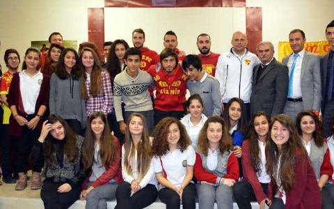 Okul Ziyaretlerimiz Antalya?da Sürüyor