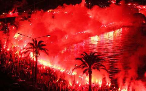 Göztepemiz'in ateşi İzmir'i Aydınlattı