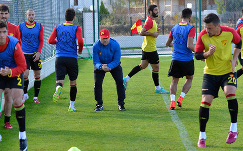 Göztepemiz Teknik Taktik Çalıştı