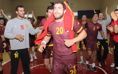Hentbol | 15?te 15 !
