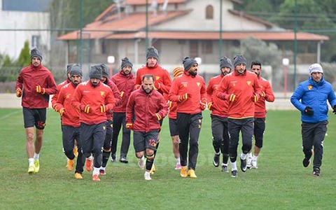 Yan Top Çalışması Yaptık