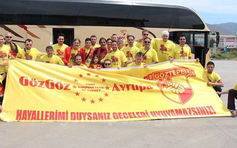Çılgın Türkler?e İzmir?de coşkulu karşılama