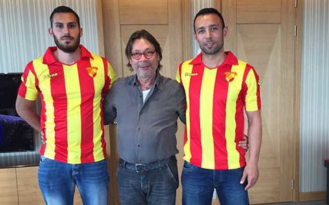 Hentbol?da İki İmza