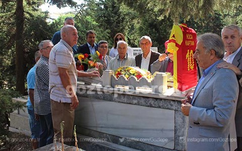 Koca Kaptan Gürsel Aksel'i Özlemle Anıyoruz