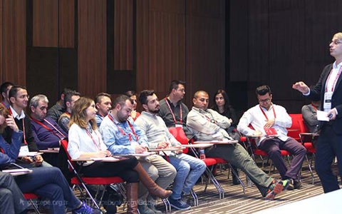 Ali Ekber Düzgün'den Psiko-Sosyal Yaklaşım Sunumu