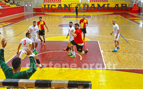 Maç Sonucu | Göztepe 24-28 Antalyaspor