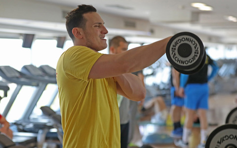 Uçan Adamlar Güç Depoladı