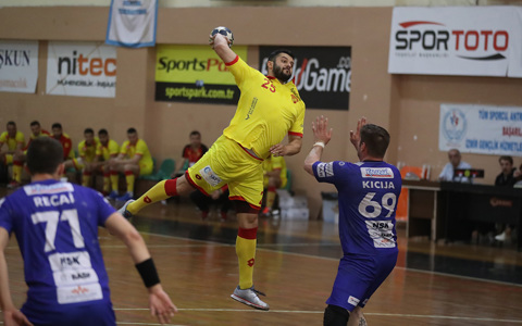 Göztepe 35-28 Selka Eskişehir