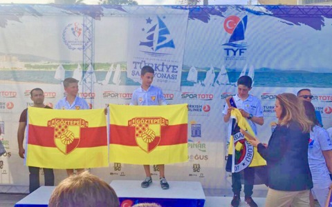 Yelkencilerimiz Zirvede