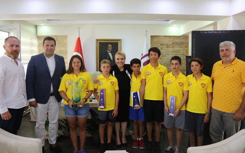 Yelkencilerimiz Urla Belediyesi'ni Ziyaret Etti