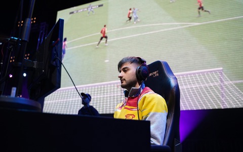 FUT Champions Cup Singapur’da Çeyrek Final Oynadık!