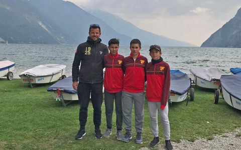 Yelkencilerimiz Garda'dan Derecelerle Dönüyor