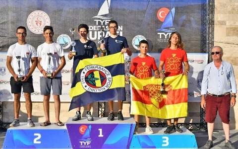 Can ve Ali Beren'den 2 Kupa