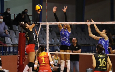 Voleybol: Göztepe'miz 0-3 Edremit Bld.