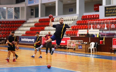 Uçan Adamlar Bursagücü GSK Maçının Hazırlıklarını Tamamladı