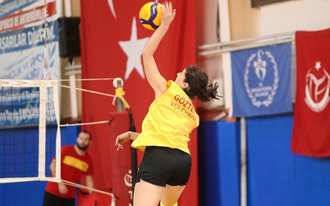 Voleybol Takımımız Beşiktaş Maçının Hazırlıklarını Tamamladı