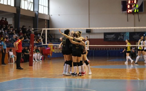 VOLEYBOL | Göztepe'miz 3-0 Edremit Bld. Altınoluk