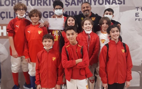 Genç Eskrimcilerimiz Eskrim Flöre Açık Turnuvası'nda Mücadele Etti