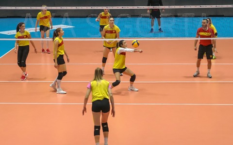 İzmir'in Sultanları Mihalıççık Maçı Hazırlıklarını Tamamladı