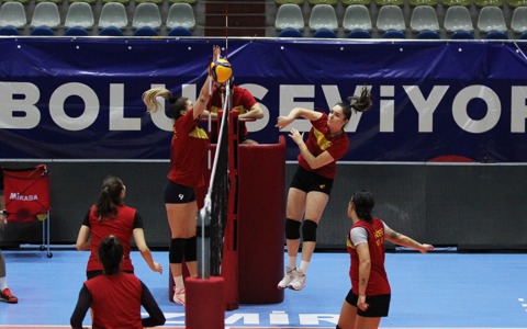 İzmir'in Sultanları Çanakkale Bld. Maçı Hazırlıklarını Tamamladı