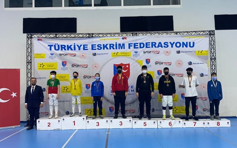 Eskrim Takımımız Samsun'da Mücadele Etti