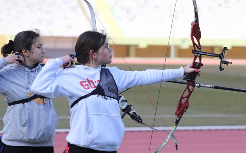 Sporcularımız İzmir Bahar Kupası'nda Mücadele Etti