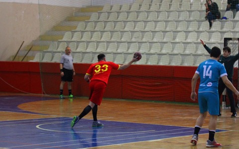 Maç Sonucu: Göztepe'miz 25-28 Ümraniye Bld. SK