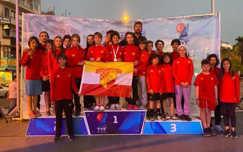 Yelkencilerimiz Marmaris'te Yarıştı