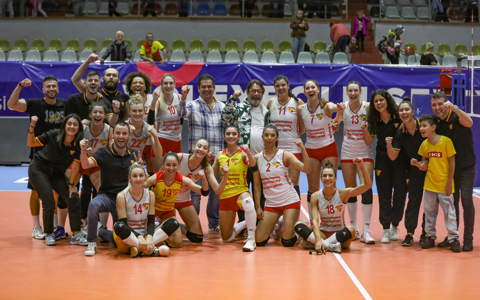  VOLEYBOL | Göztepe'miz 3-0 Nermin Hanım Zeytinliği Havran Bld.