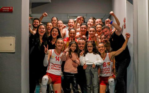  VOLEYBOL | Karşıyaka 1-3 Göztepe'miz