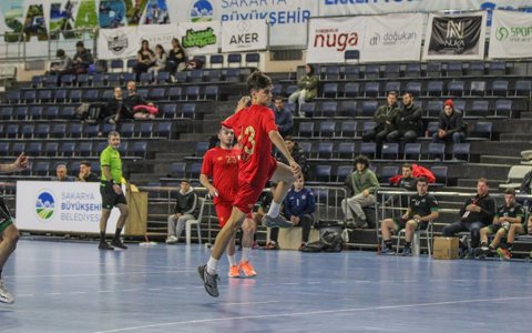 AS Hentbol 35-31 Göztepe'miz