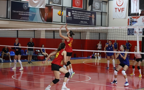  Hazırlık Maçı | Göztepe'miz 3-2 3 As Sigorta Çanakkale Bld.