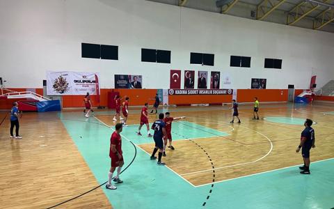 Göztepe'miz 30-33 Karabük Yenişehir GSK