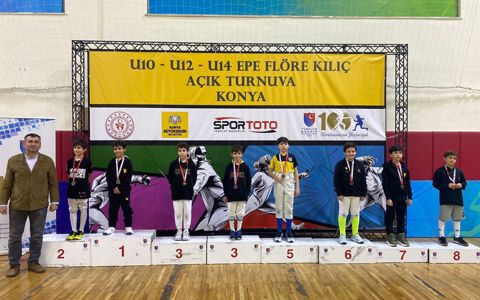 Eskrim Madalyalar ile Dönüyor