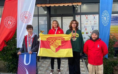 Windsurf'ten 2 Madalya