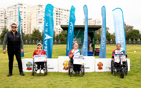 Büşra Ün'den Madalya