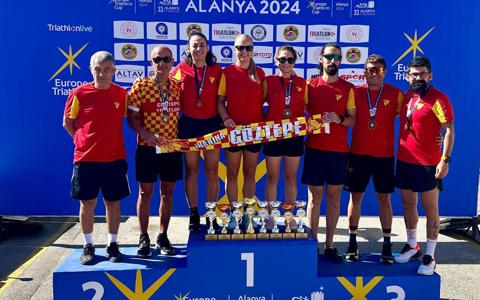 Triatlonda Sezonu Kupalarla Kapattık