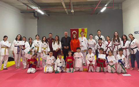 Taekwondo Kuşak Sınavı Gerçekleşti