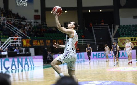 Göztepe'miz 88-61 Ankara Genç Akademi