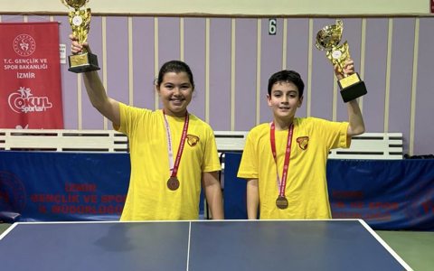 Masa Tenisinde 3 madalya
